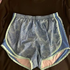 blue and green nike dri fit shorts size M